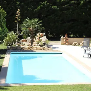 Duplex De Charme Au Coeur De La Provence. Appartement